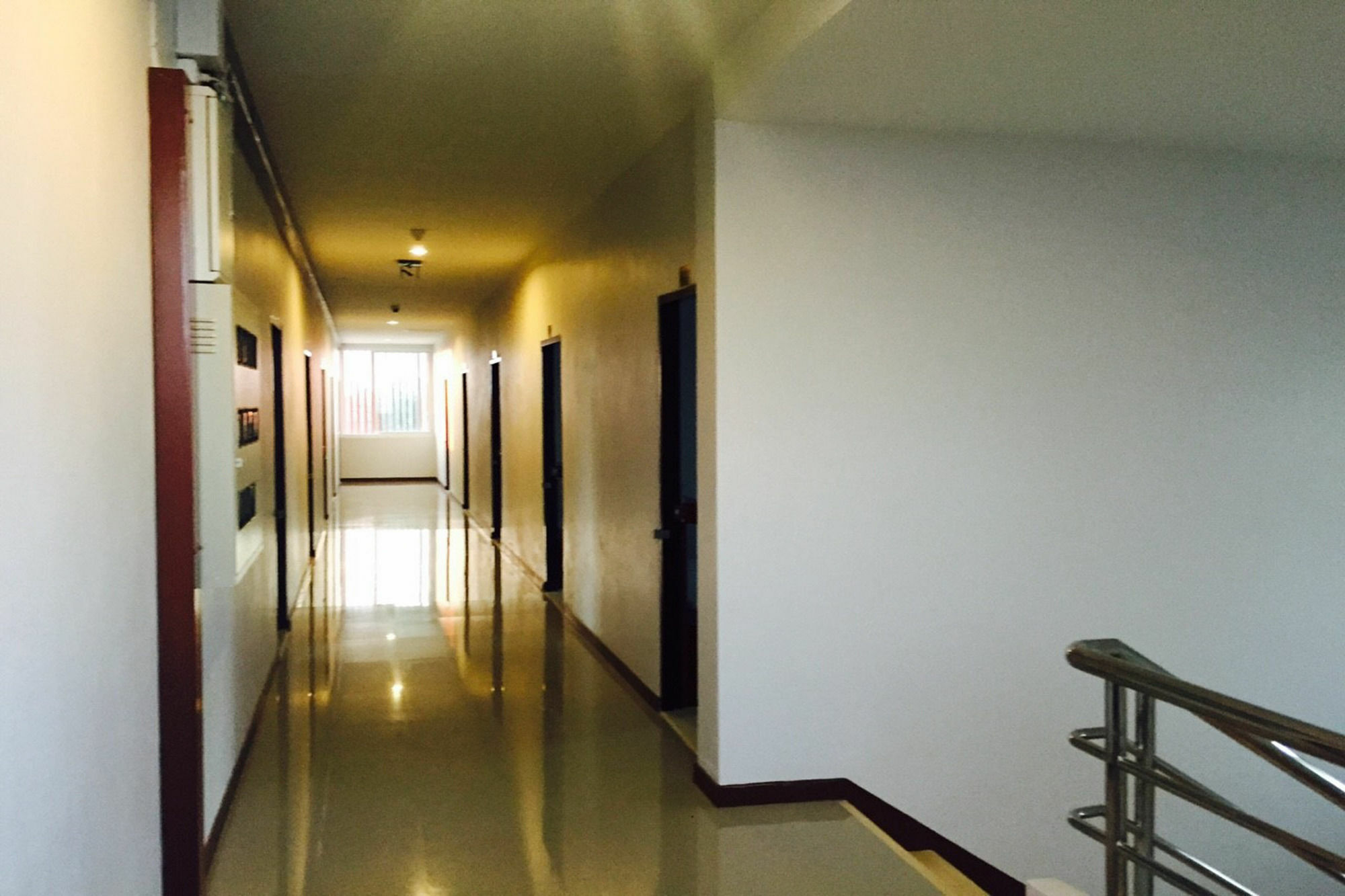 Siriwat Apartment Csiangmaj Kültér fotó